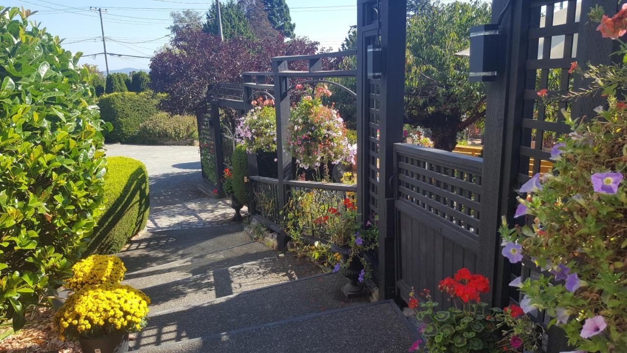 By The Sea Bnb, Sidney Victoria Bc ภายนอก รูปภาพ